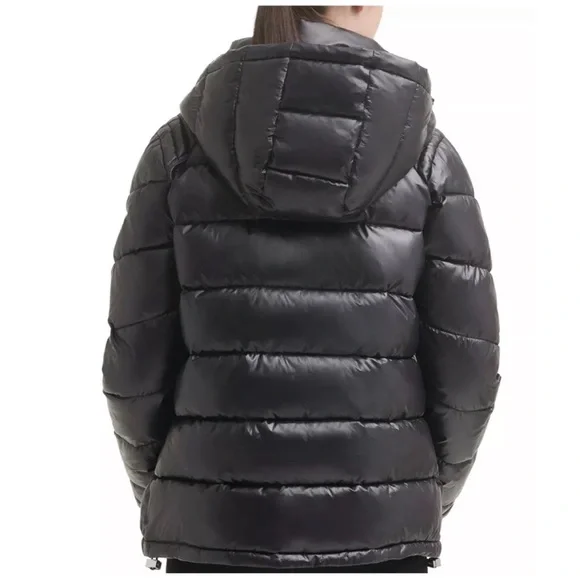 Guess Women's High-Shine Hooded Puffer Coat. - Picture 3 of 5